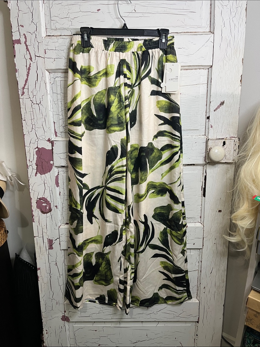 NWT PEACH Wide-Leg Palm Print Pants Green/Cream Sz Small Elastic Waist